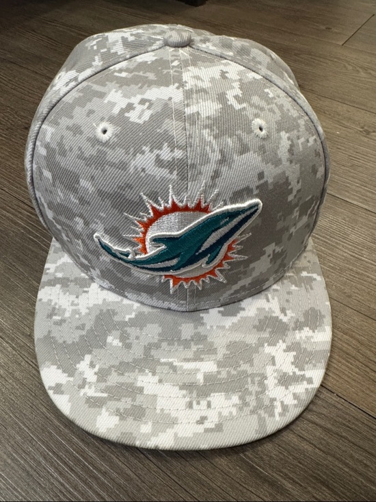 New Era Other - 🆕 New Era Salute to Service Miami Dolphins Digital Camo 59fifty Hat. 7 5/8. NWT🎉